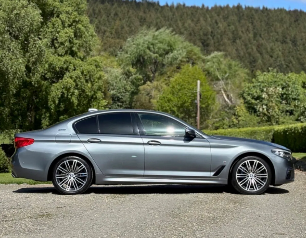 2018 (182) BMW 530e Petrol Hybrid - Image 2