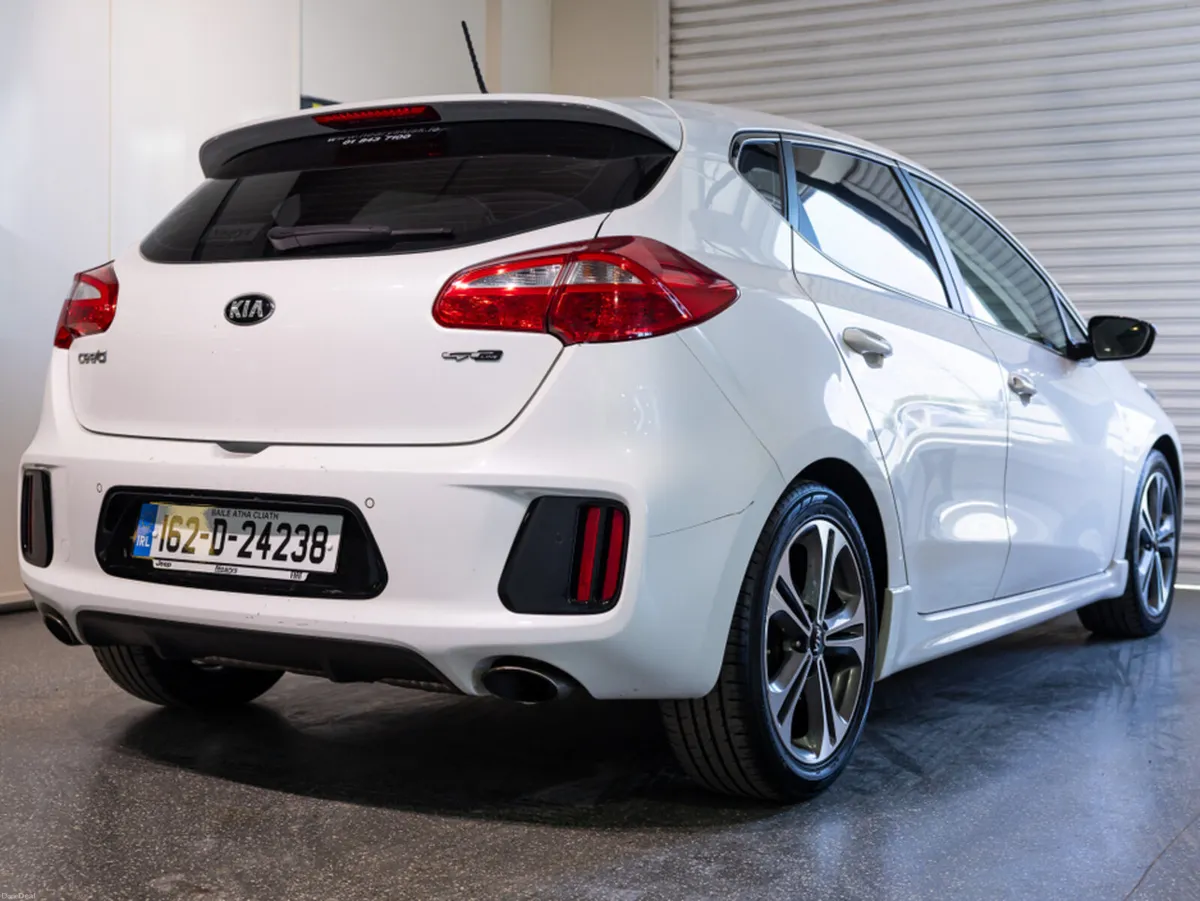 Kia Ceed CEE'D GT LINE 5DR - Image 4
