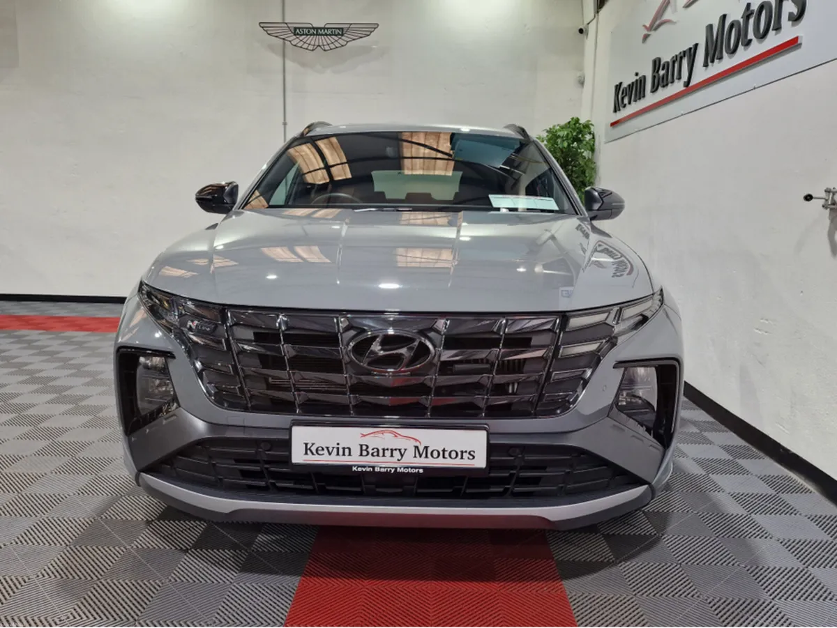 Hyundai Tucson 1.6 PHEV N LINE 4WD 265BHP AUTOMATI - Image 2