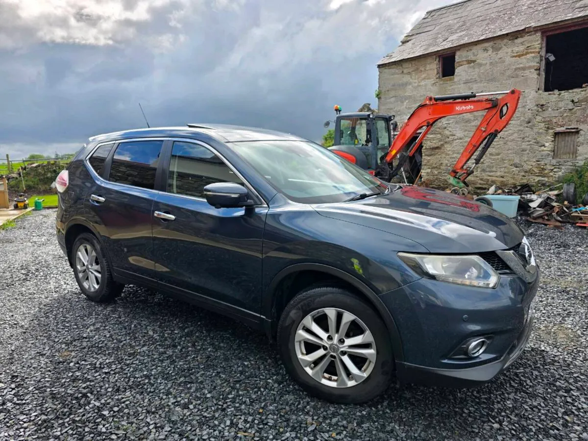 2015 nissan X-TRAIL Diesel 5 seats - Image 1