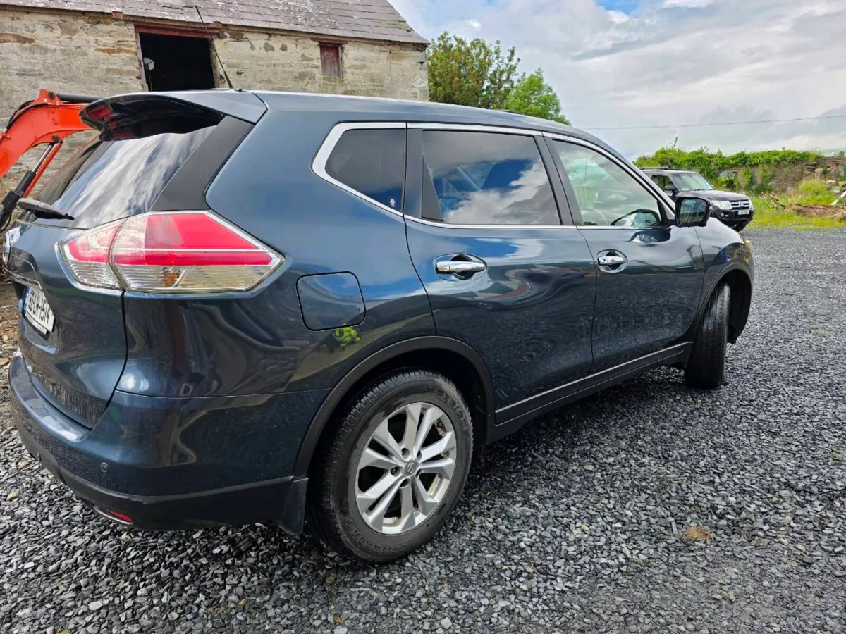 2015 nissan X-TRAIL Diesel 5 seats - Image 5