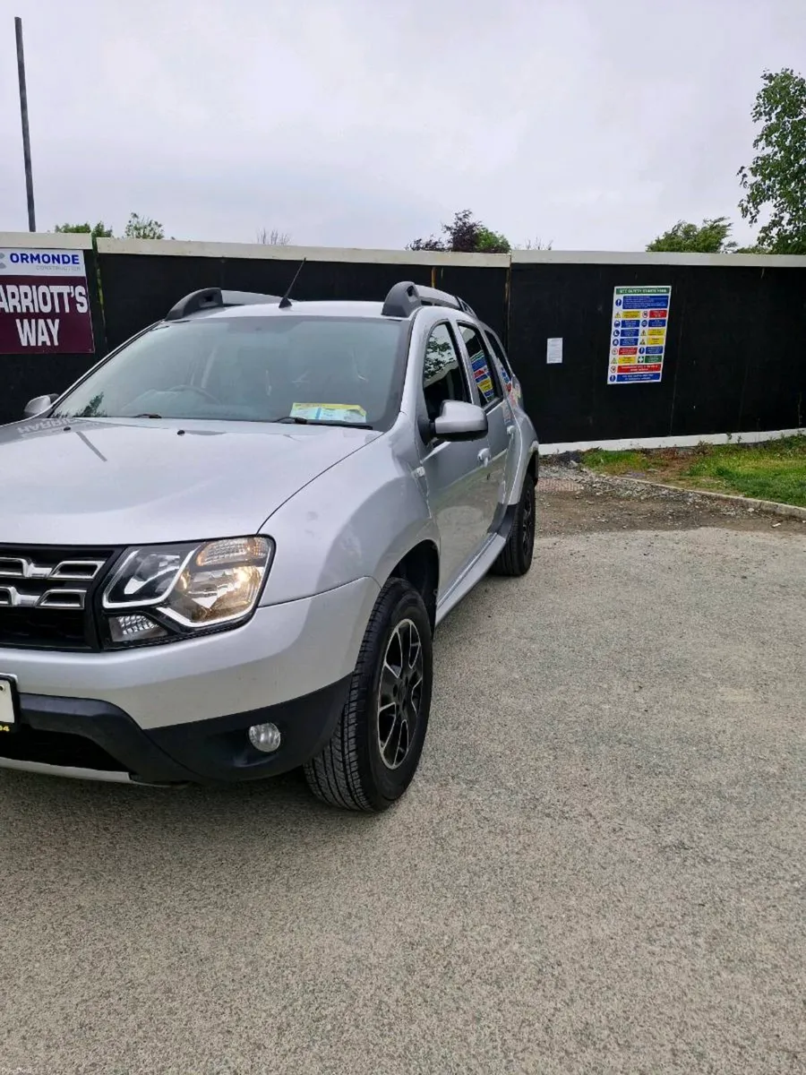 172 Dacia Duster - Image 1