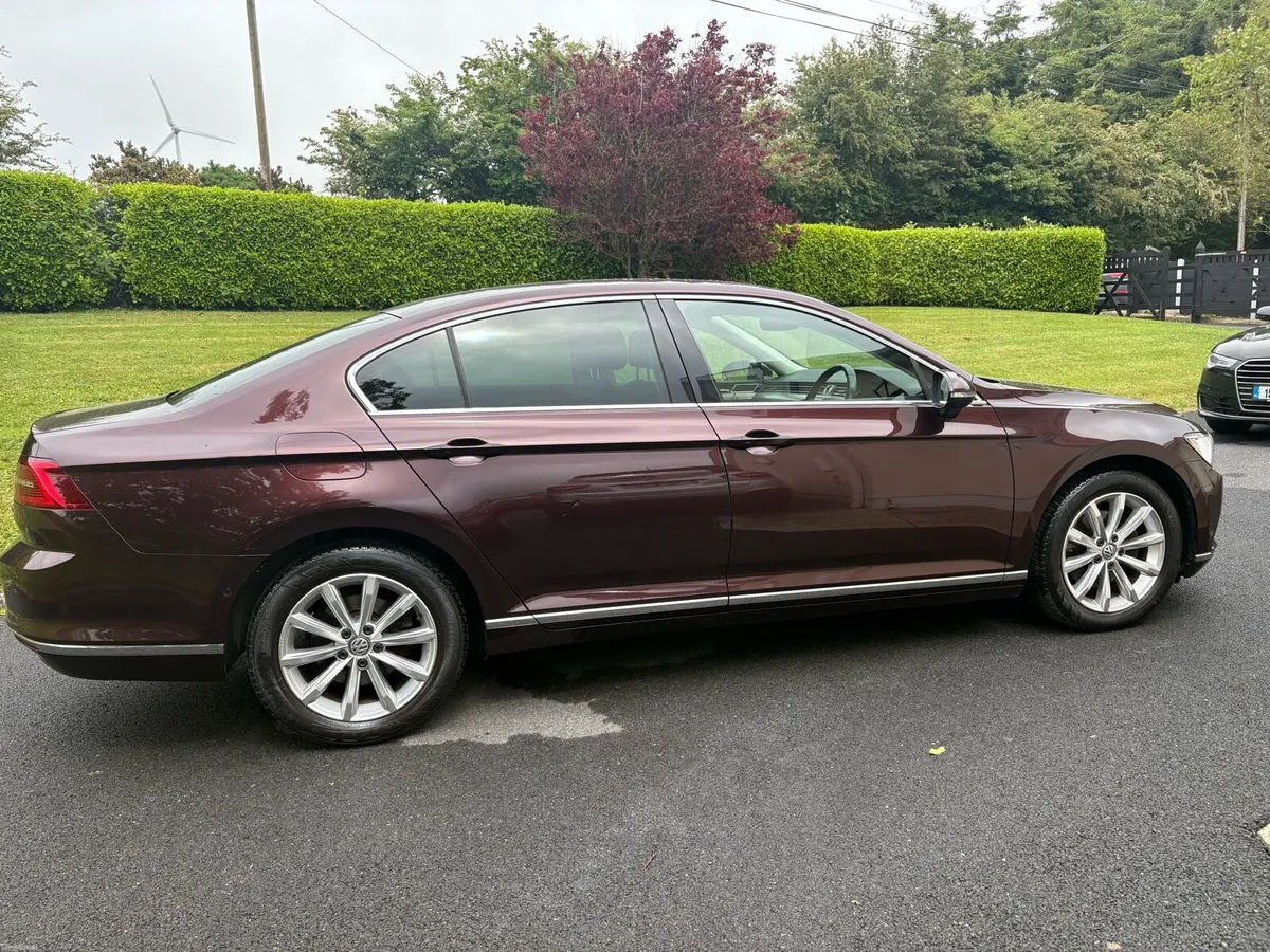 Volkswagen Passat Highline 2.0 Tdi 150 BHP - Image 4