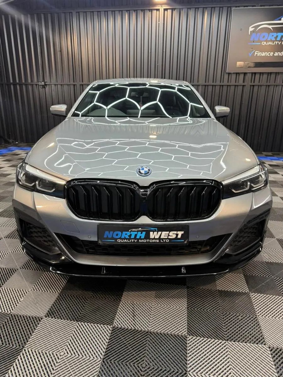 BMW 5-Series 2023 530E Msport  Hybrid 1 years warr - Image 6
