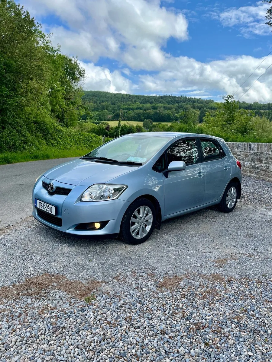 Toyota Auris - Image 1