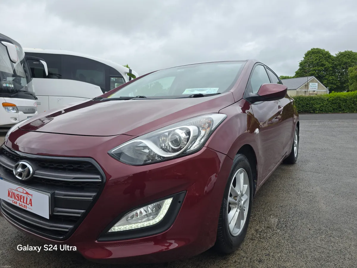 Hyundai i30  1.4d Mint Condition - Image 1