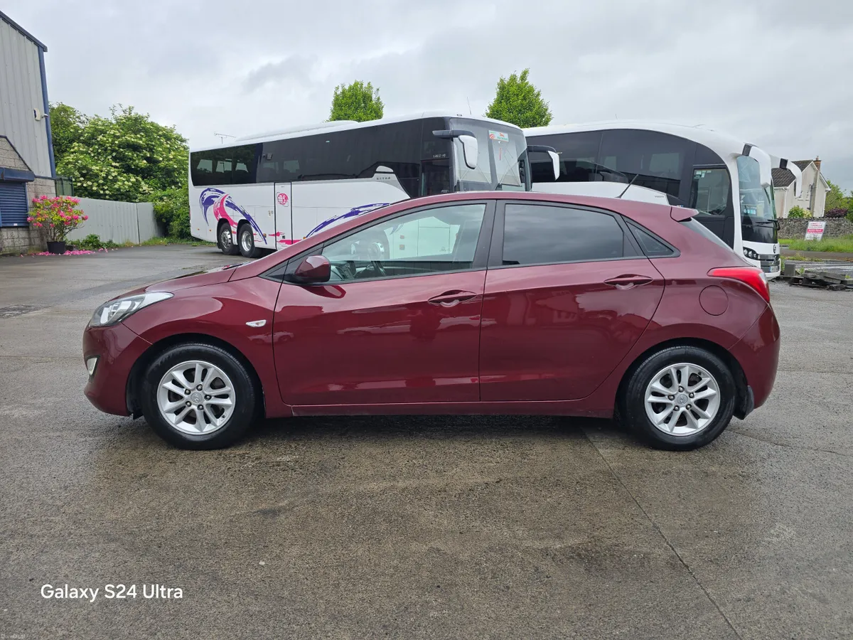 Hyundai i30  1.4d Mint Condition - Image 4