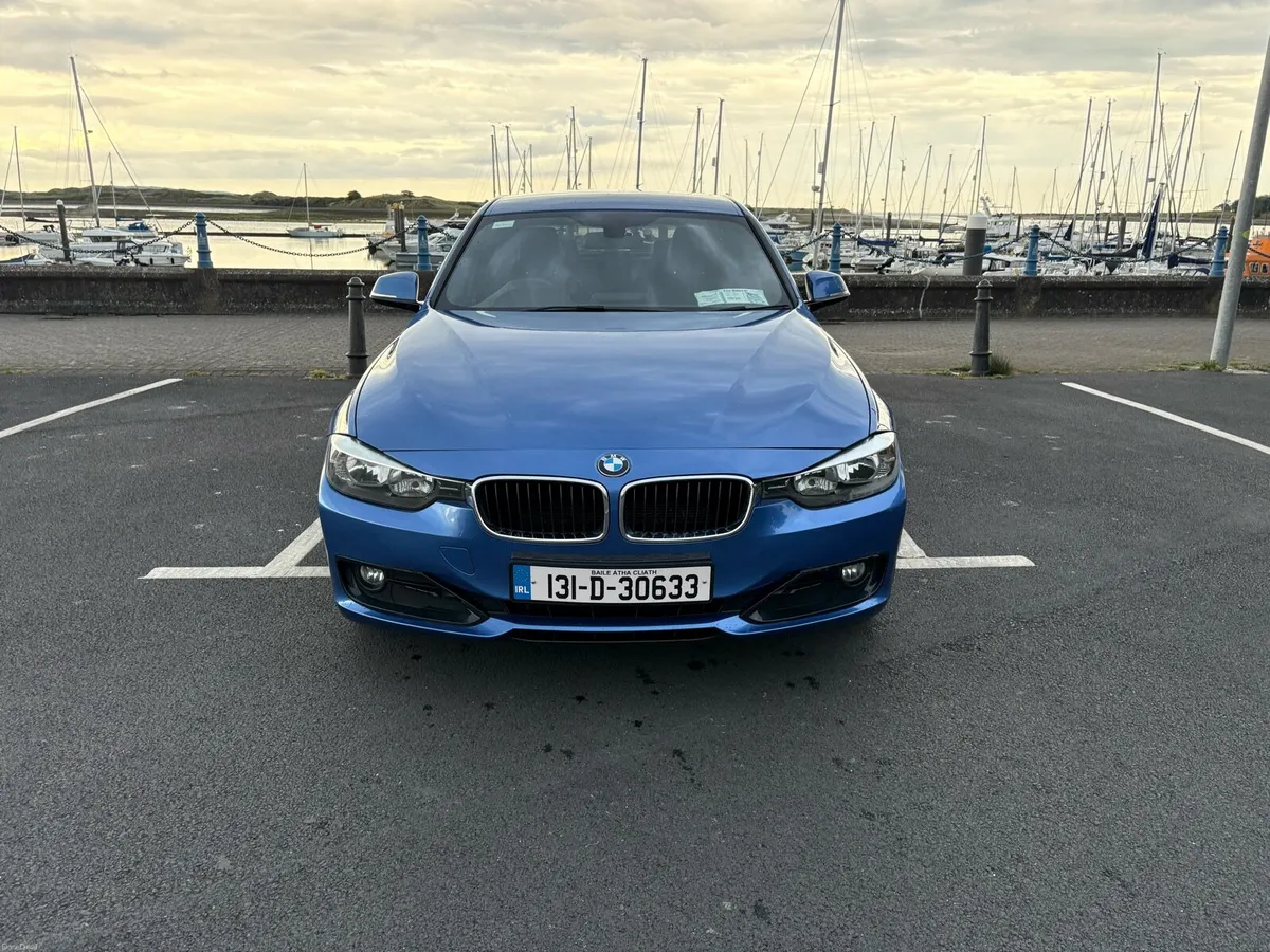 BMW 3-Series 2013 - Image 2