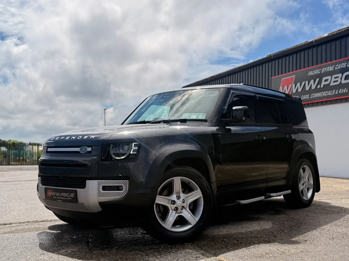 Land Rover Defender  3.0Tdi 110 3 Seater 2023 - Image 1