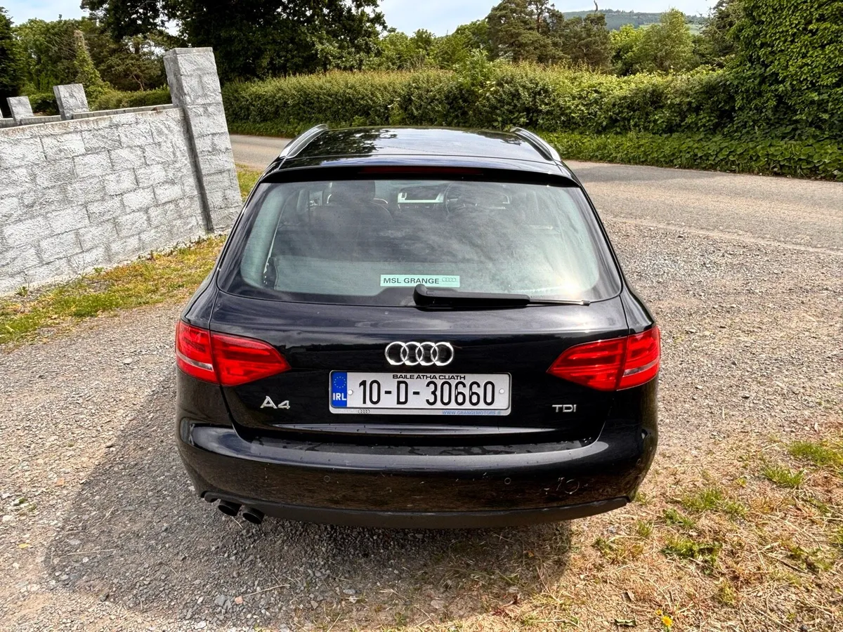 Audi A4 Estate - Image 2