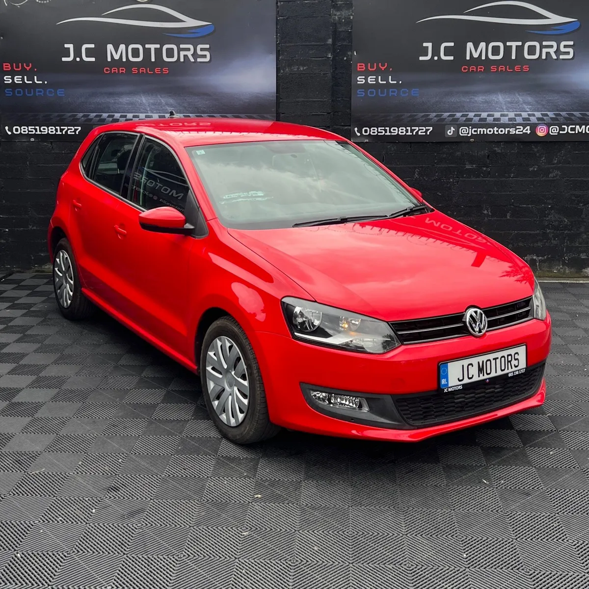 2013 VW Polo 21km (Automatic) - Image 1