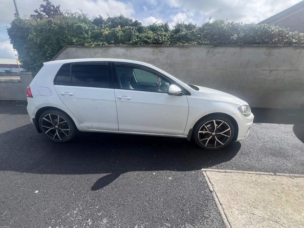 Vw golf - Image 1