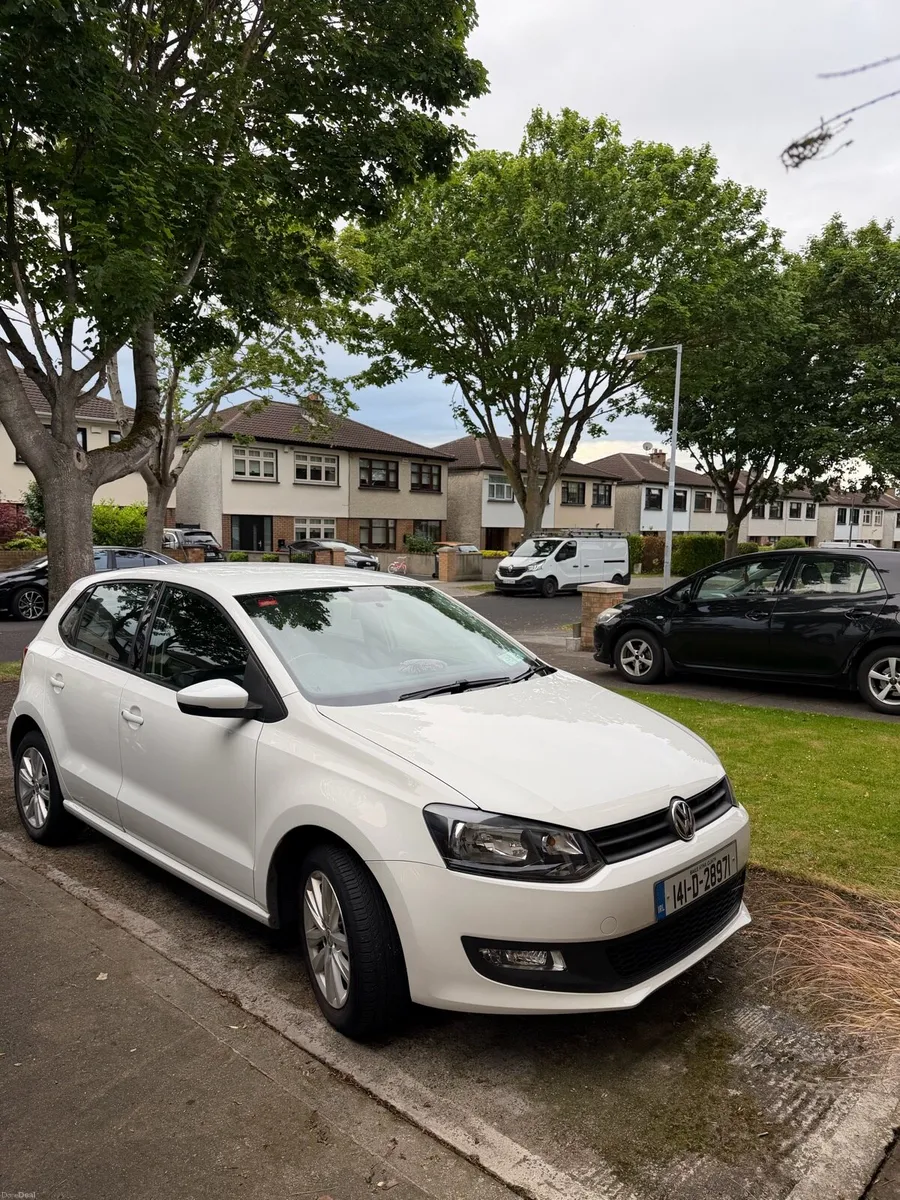 Car - Image 1