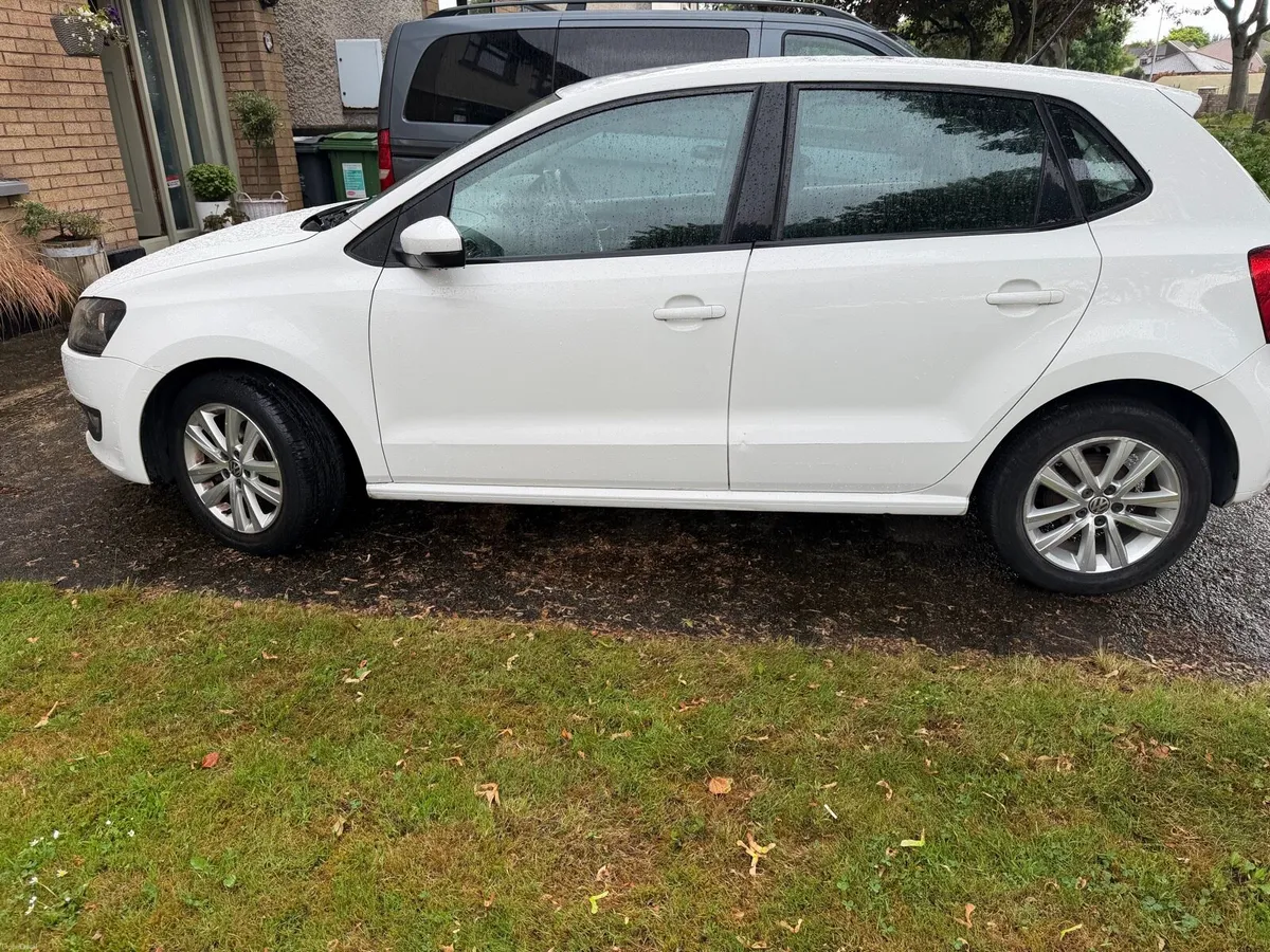 Car - Image 3