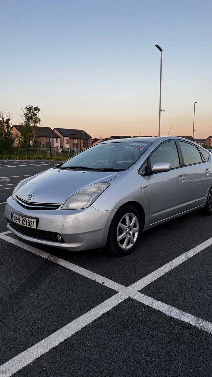 Toyota Prius 1.5 T Spirit Hybrid Automatic - Image 2