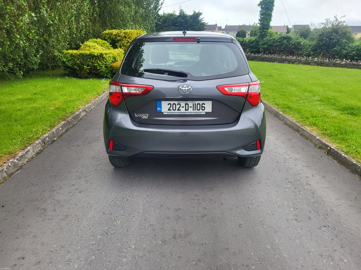 Toyota Yaris  1 L PETROL  LOW KMS - Image 4