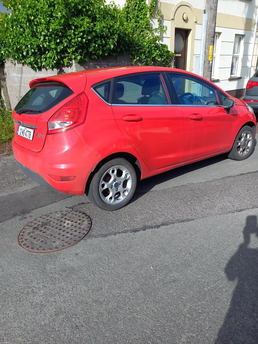 Ford Fiesta Zetec 1.25 PETROL MANUAL - Image 4