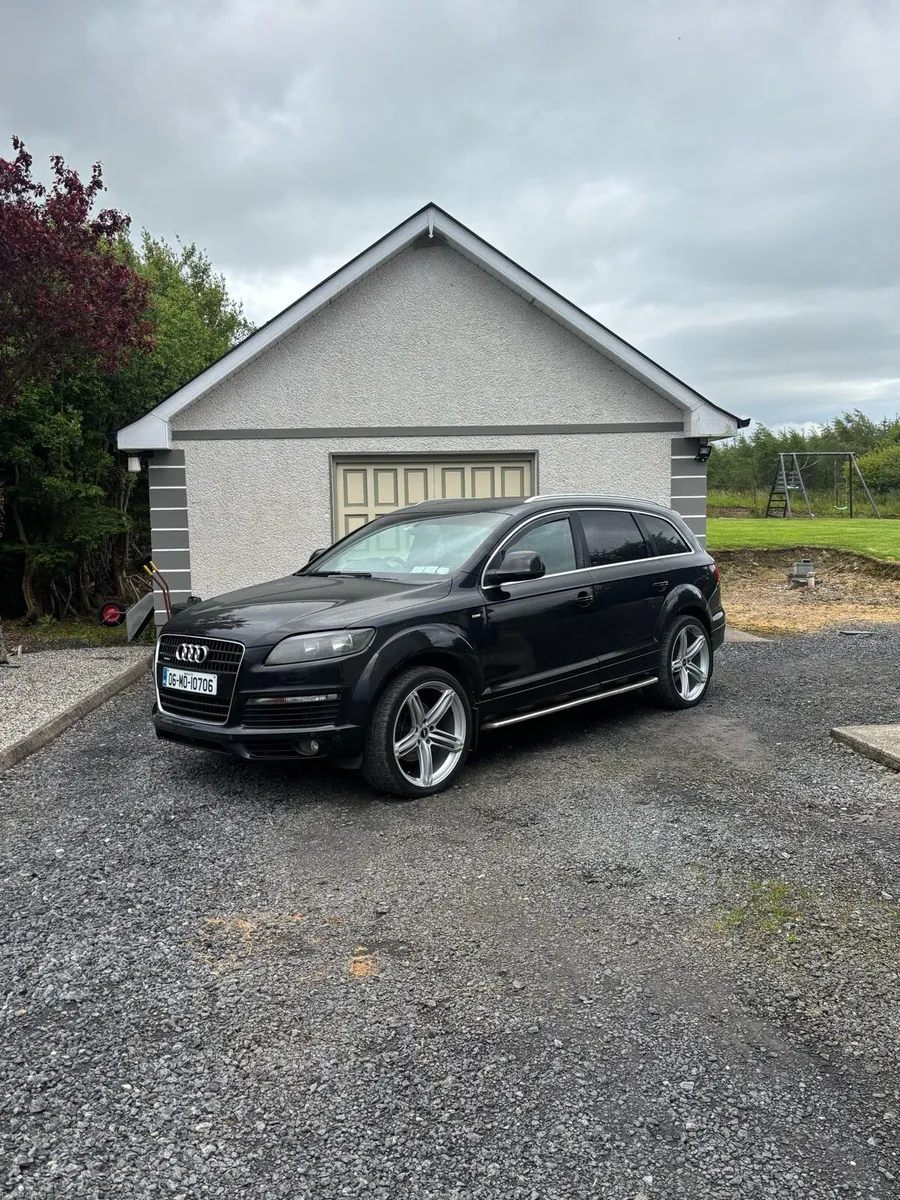 Audi Q7 3.0 v6 Sline - Image 2