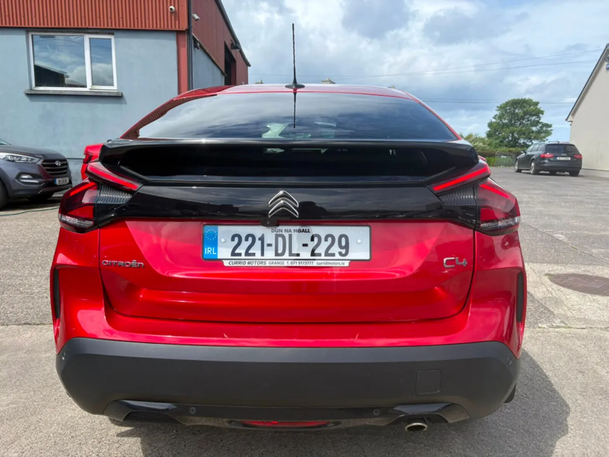 Citroen C4 FLAIR BLUEHDI 110 SS 4DR - Image 2