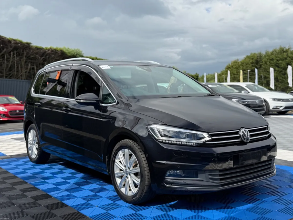 Volkswagen Touran HIGHLINE - 2.0L DIESEL - 7 SEATS - Image 4