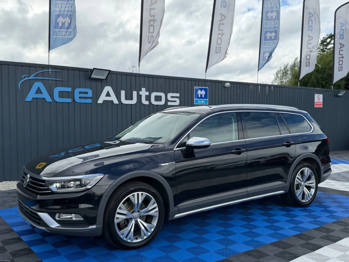 Volkswagen Passat ALLTRACK - 4WD - 2.0L DIESEL - A - Image 3