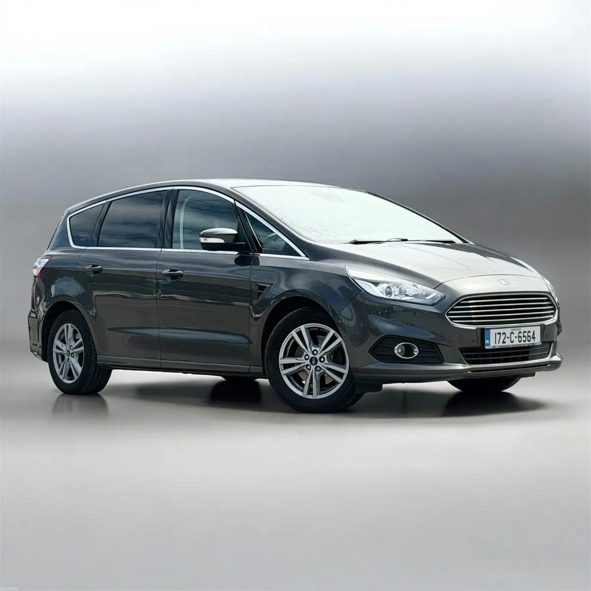 2017 Ford S-Max 2.0 Diesel warranty available - Image 1