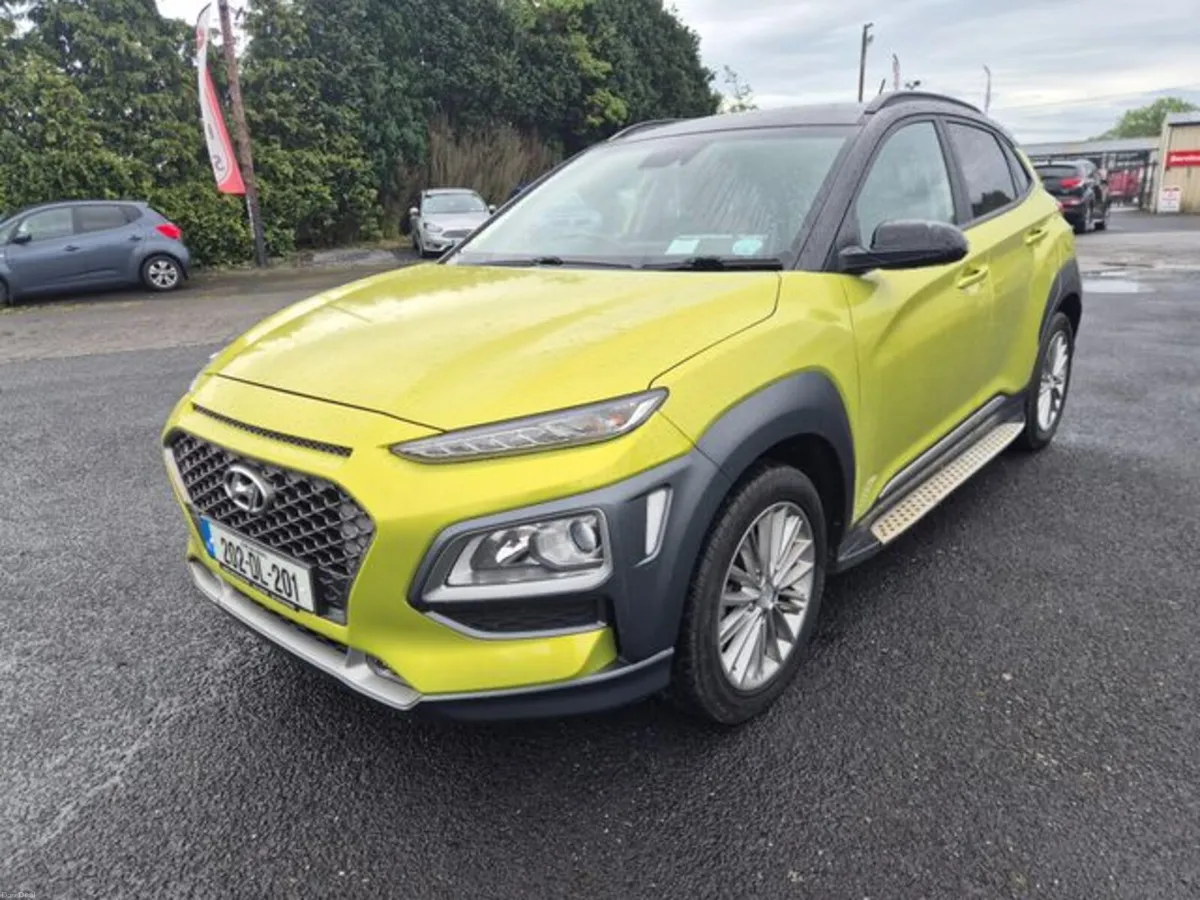 Hyundai KONA 1.0T Executive – Two Tone – Low Milea - Image 3