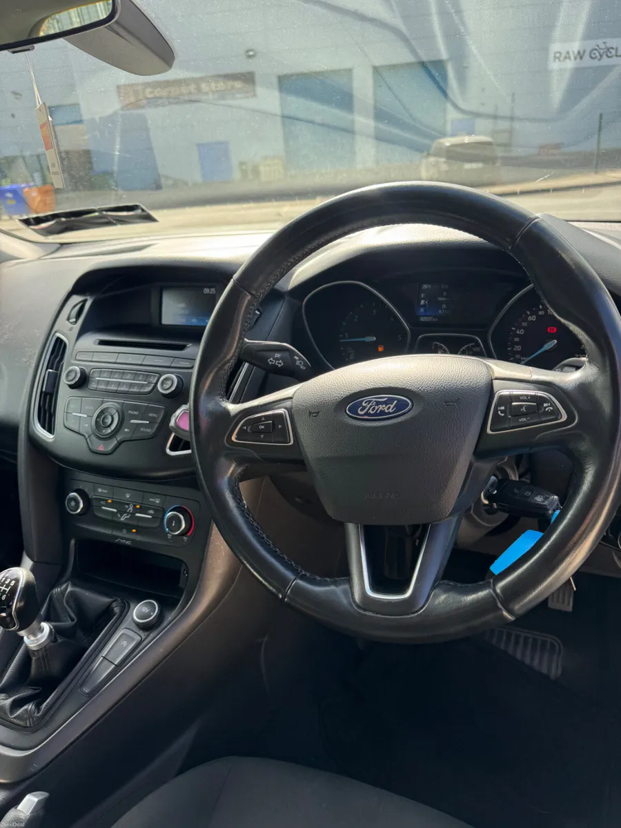 Ford Focus 2015 Tiny Mileage *** - Image 3