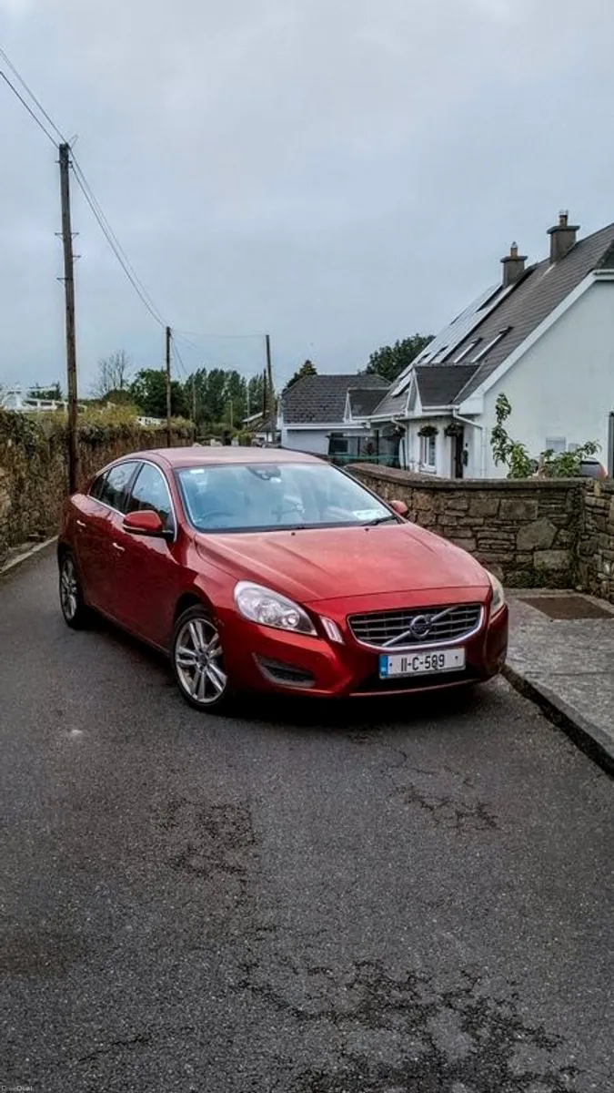 2011 Volvo S60 SE Lux D3 - Image 1