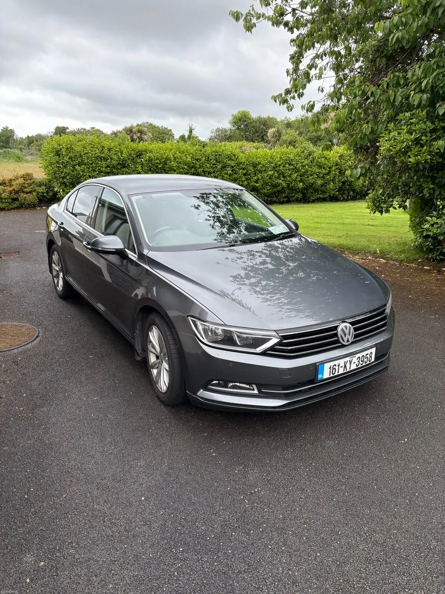 Volkswagen Passat 1.6 TDI Bluemotion - Image 1
