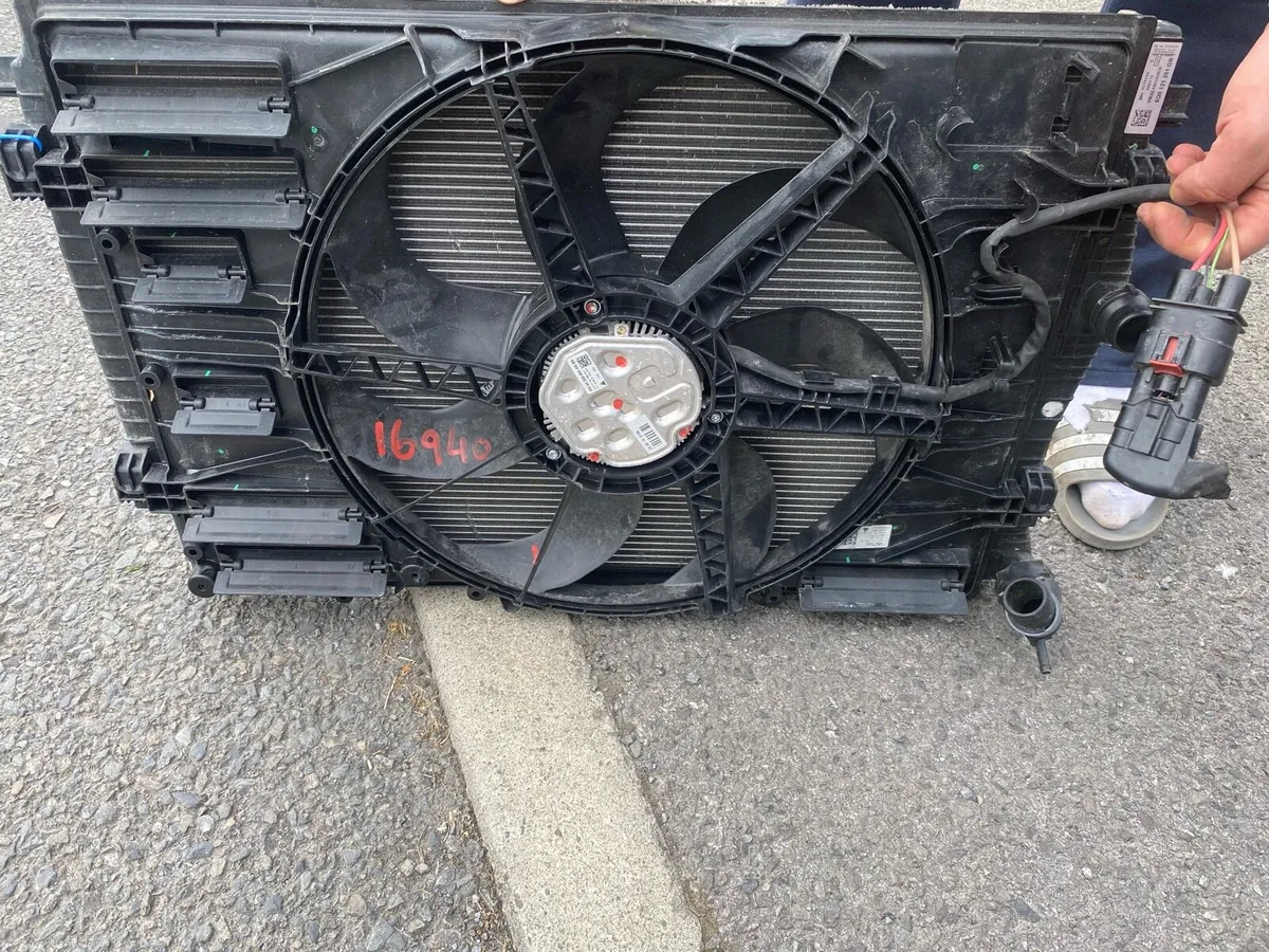 Cooling radiator and fan Passat/Golf - Image 2