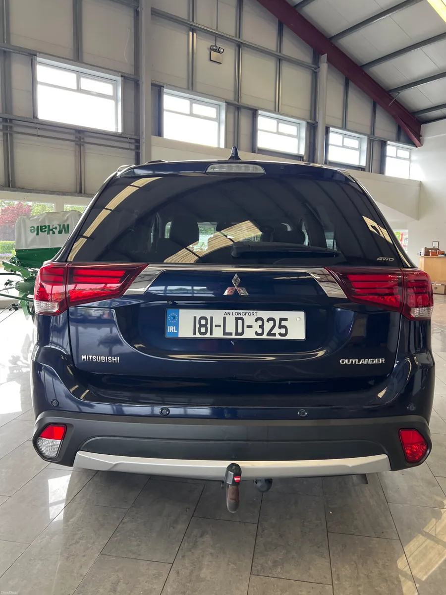 Mitsubishi Outlander 2018 - Image 3