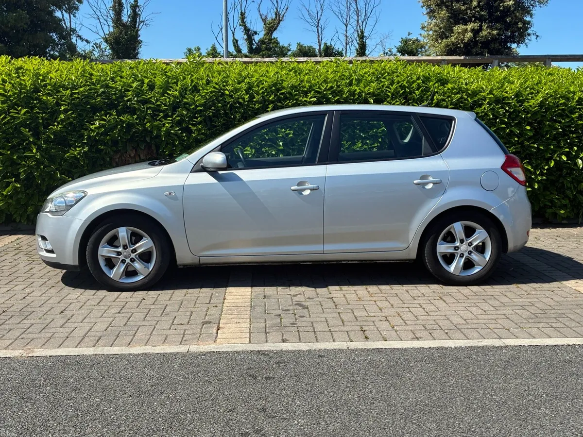 Kia Ceed 1.6 Diesel - Image 4