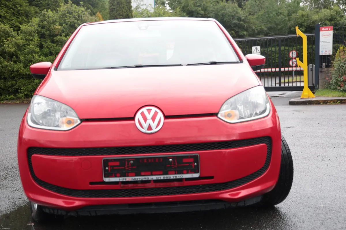 Volkswagen UP Red 2015 - Image 3
