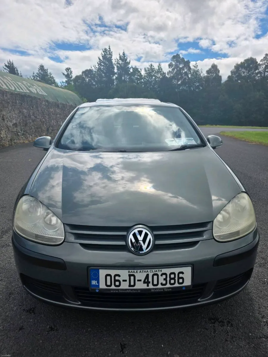 Volkswagen Golf 1.6 Petrol - Image 2