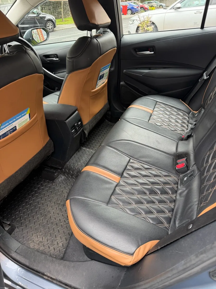 Taxi - Image 3
