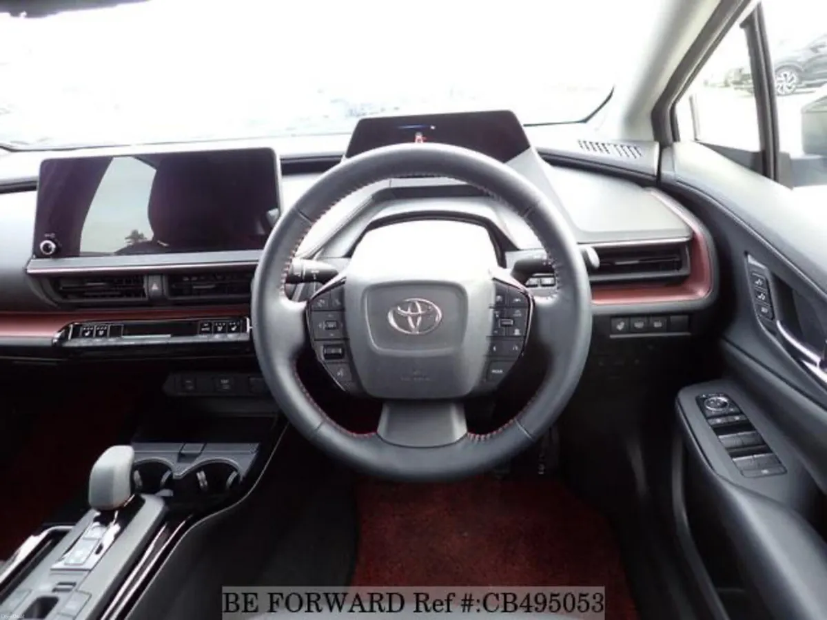 Toyota Prius 2023 ||Z Package|| “Top of the line” - Image 6