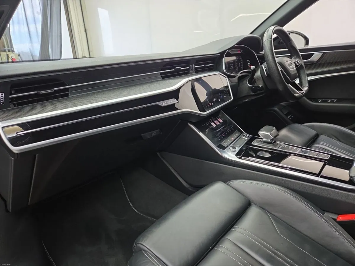 Audi A6 50TFSI S-Line Black Edition Quattro S-Tron - Image 4