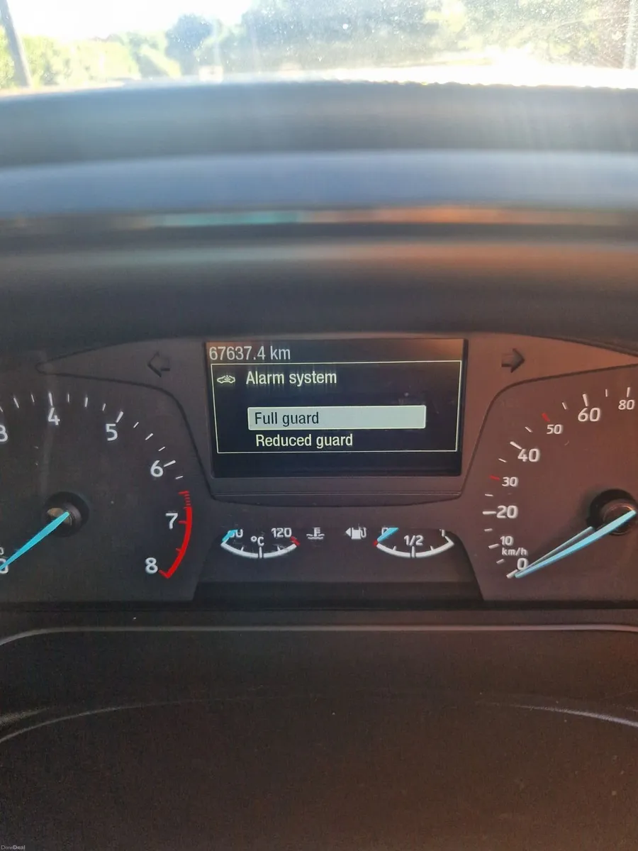 Ford Fiesta 2018 - Image 2
