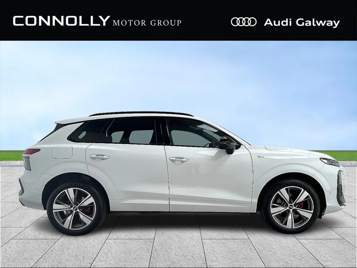 Audi Q3 €533 p/m ** HUGE SPEC **1.5 TFSI S LINE 15 - Image 4