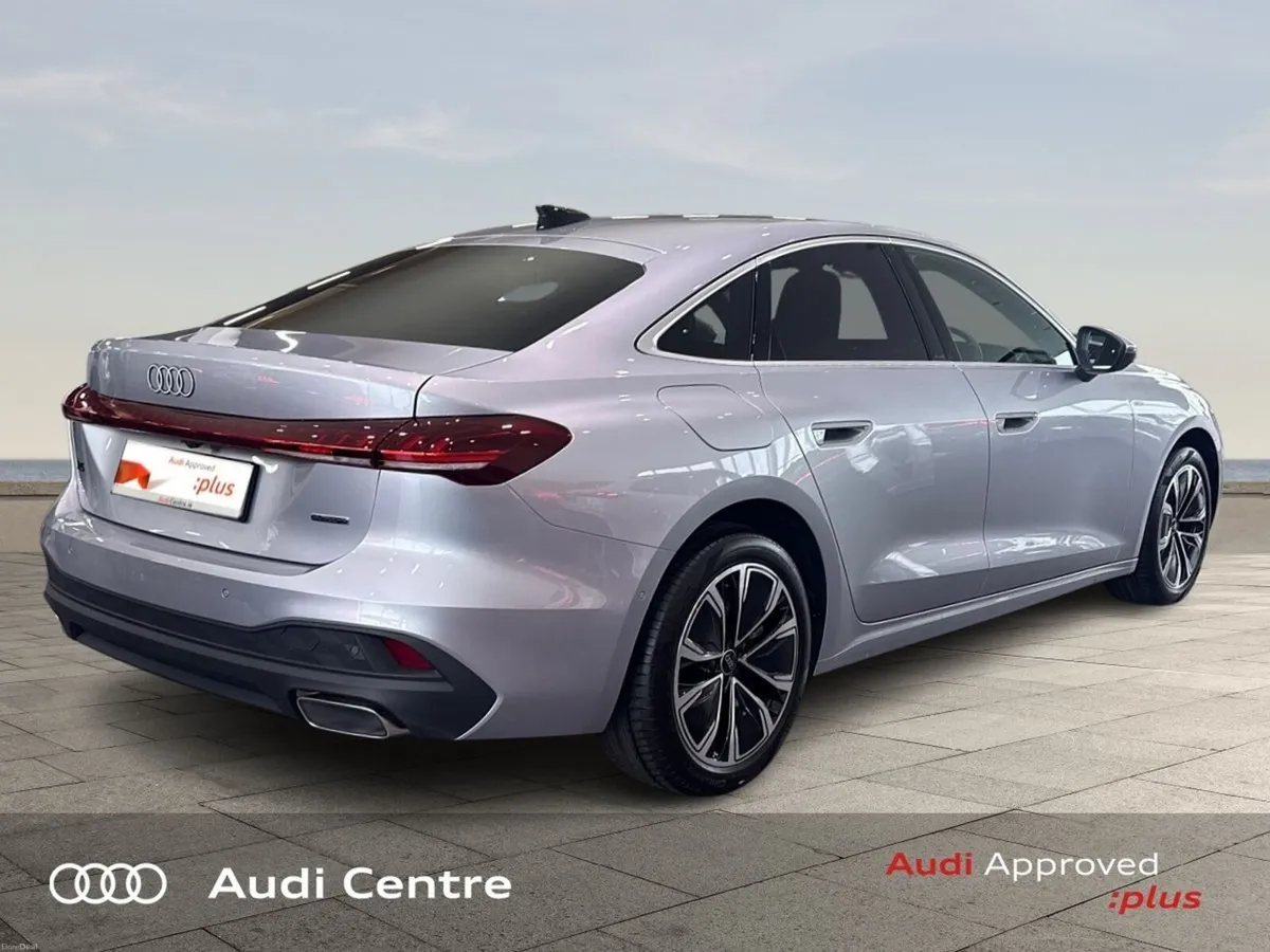Audi A5 E-HYBRID Q 220KW SE - Image 4