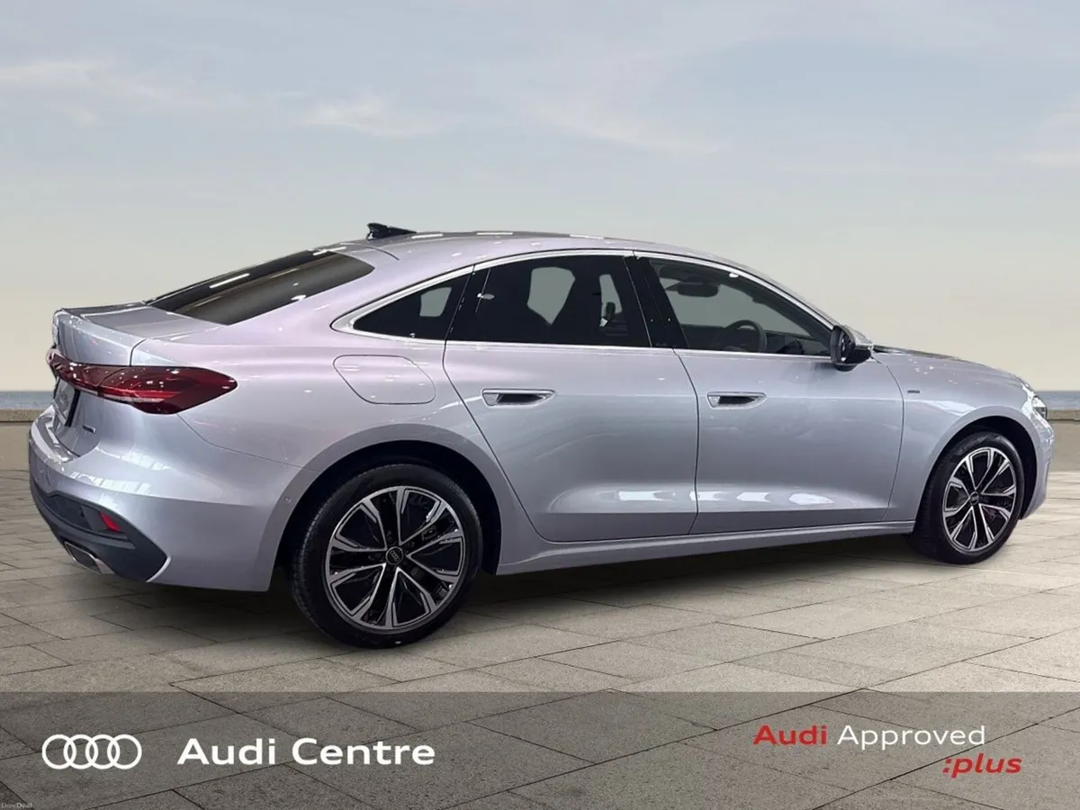 Audi A5 E-HYBRID Q 220KW SE - Image 5