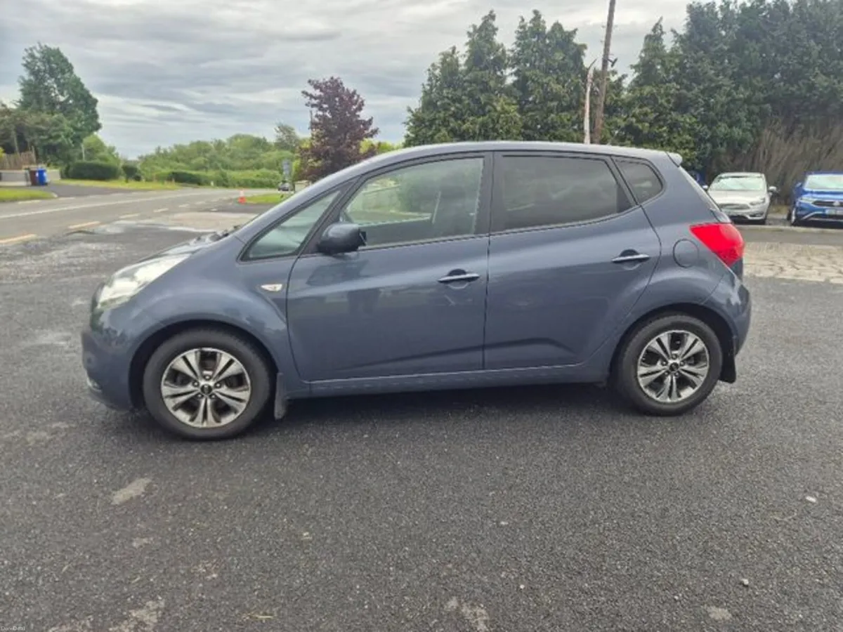 Kia Venga 1.4 Elite Diesel - Image 4