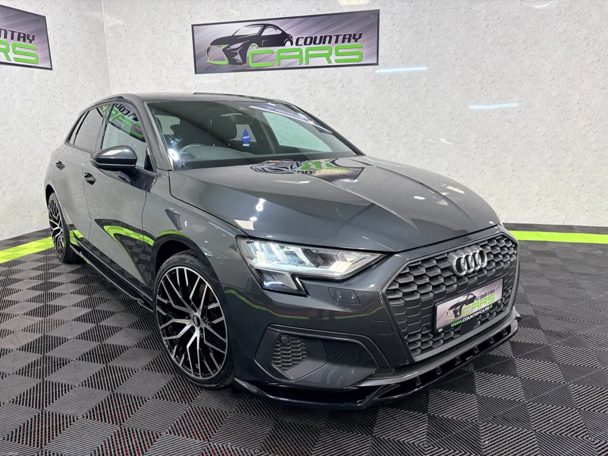2021 Audi A3 Sport 1.5Tfsi 150 Black Edition - Image 3