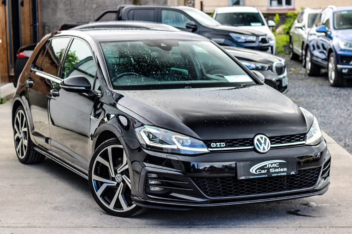 2019 VOLKSWAGEN GOLF GTD - Image 4
