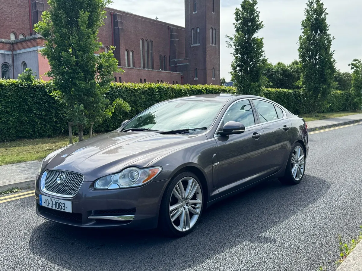 Jaguar XF Luxury 3.0 Diesel Automatic - Image 3