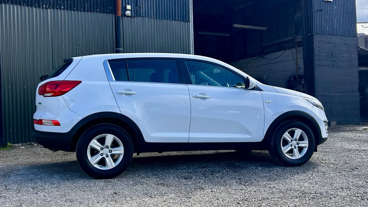 Kia Sportage 2014 1.7 diesel - Image 3
