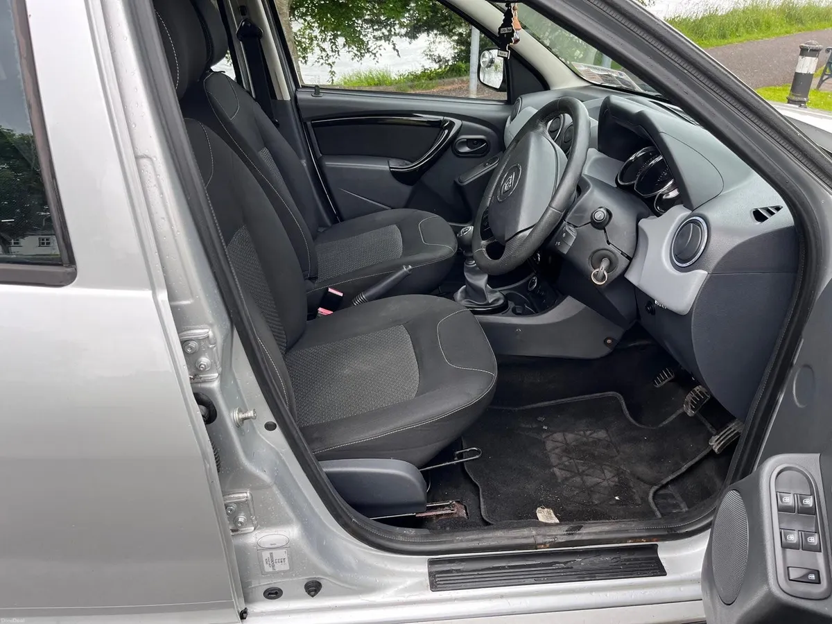 Dacia Duster 2014 - Image 2