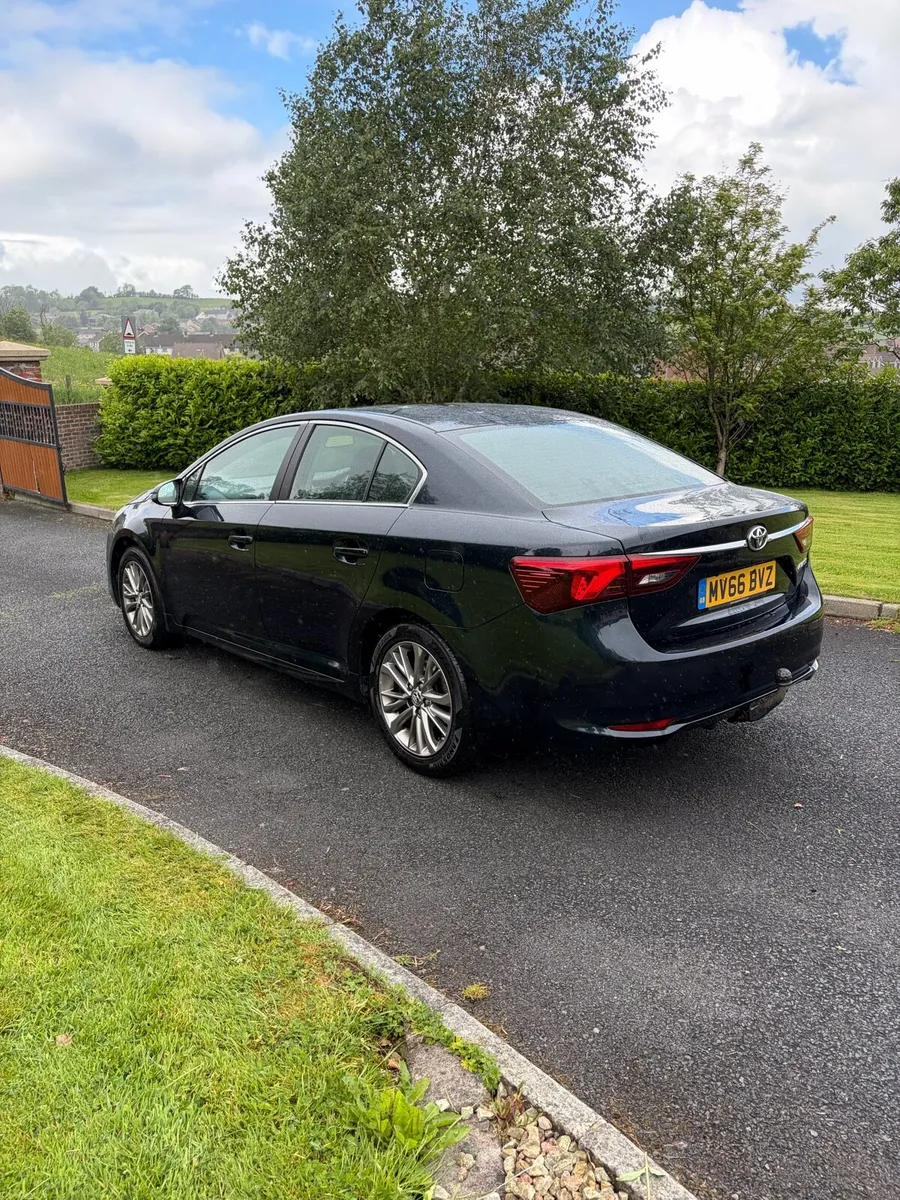 2016 Toyota Avensis - Image 5