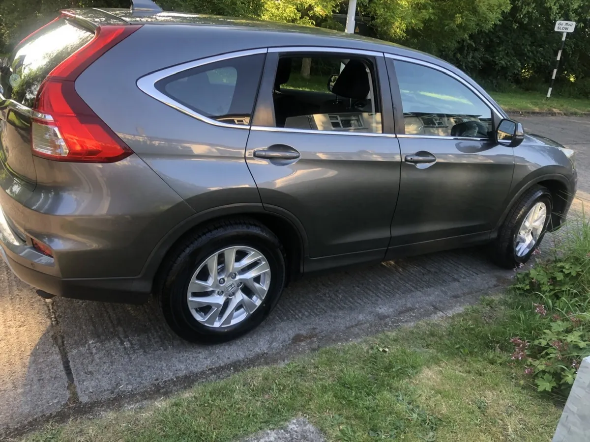 Honda CR-V 2016 - Image 2